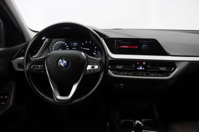 BMW 1-Serie (2022) thumbnail 3