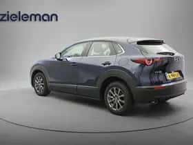 Mazda CX-30 (2021) thumbnail 2