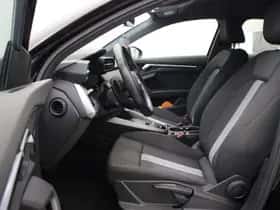 Audi A3 (2021) thumbnail 5