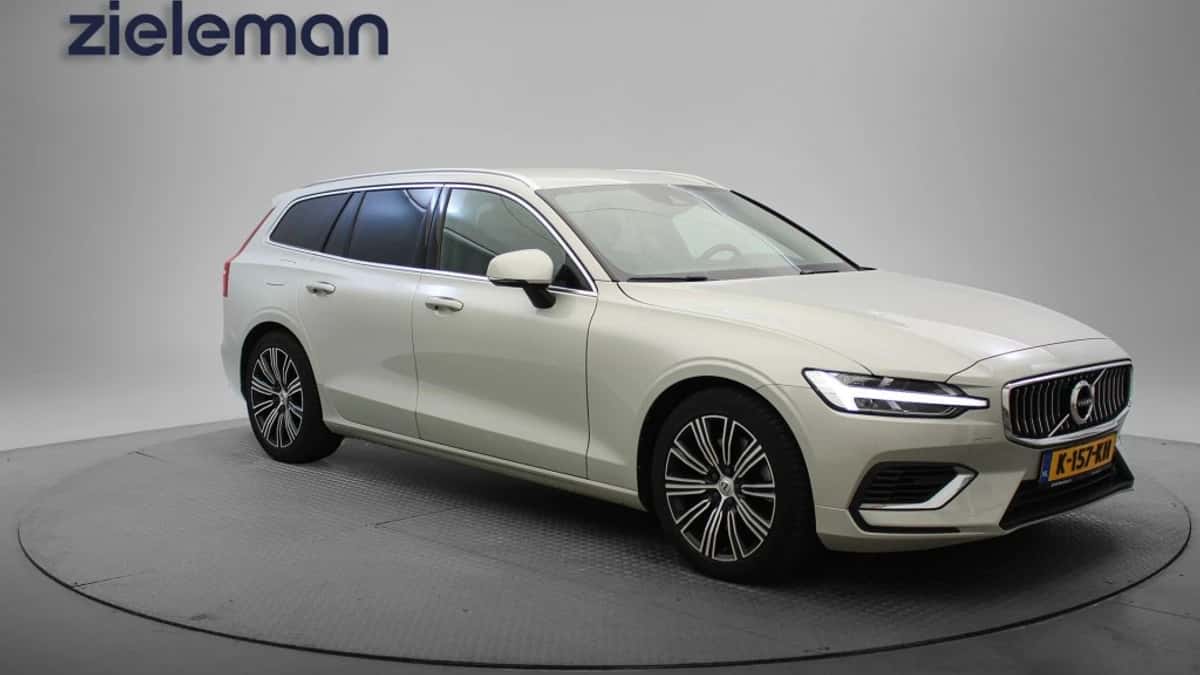 Volvo V60 (2021) — foto 1