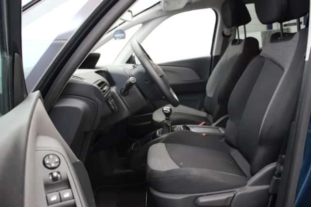 Citroën C4 (2021) thumbnail 6