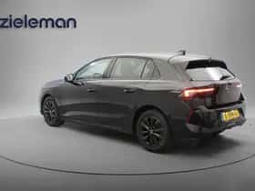 Opel Astra (2023) thumbnail 2