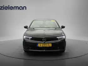 Opel Astra (2023) thumbnail 12