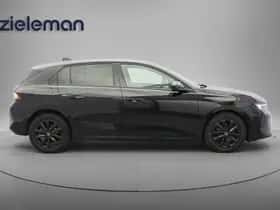 Opel Astra (2023) thumbnail 13