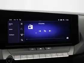 Opel Astra (2023) thumbnail 24