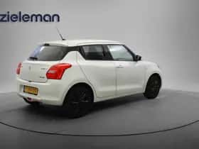 Suzuki Swift (2023) thumbnail 12