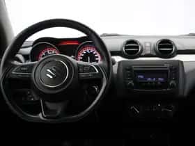 Suzuki Swift (2023) thumbnail 3