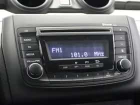 Suzuki Swift (2023) thumbnail 22