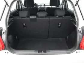 Suzuki Swift (2023) thumbnail 7