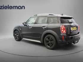 MINI Countryman (2022) thumbnail 2