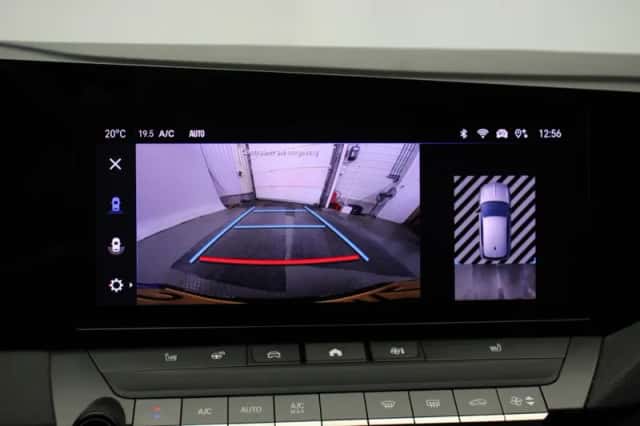 Opel Astra (2023) thumbnail 6