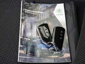 Škoda Octavia (2021) thumbnail 30
