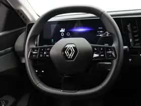 Renault Mégane E-Tech (2023) thumbnail 17