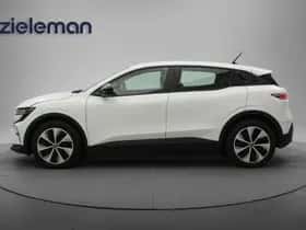 Renault Mégane (2022) thumbnail 16