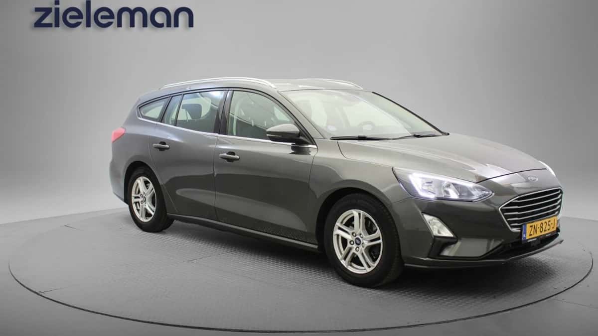Ford Focus (2019) — foto 1