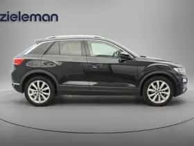 Volkswagen T-Roc (2021) thumbnail 12