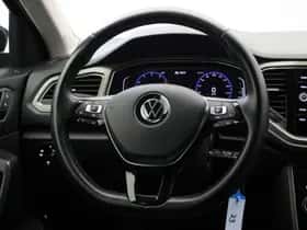 Volkswagen T-Roc (2021) thumbnail 17