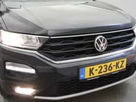 Volkswagen T-Roc (2021) thumbnail 29