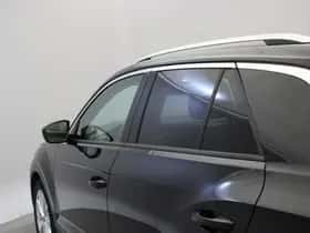 Volkswagen T-Roc (2021) thumbnail 32