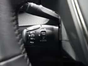 Peugeot 2008 (2022) thumbnail 24