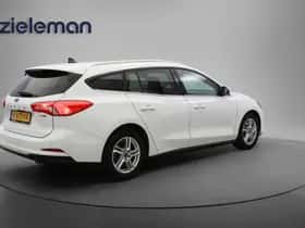 Ford Focus (2021) thumbnail 13