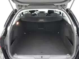 Peugeot 308 (2021) thumbnail 11