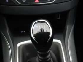 Peugeot 308 (2021) thumbnail 27