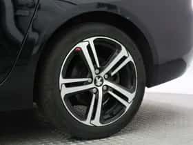 Peugeot 308 (2021) thumbnail 35