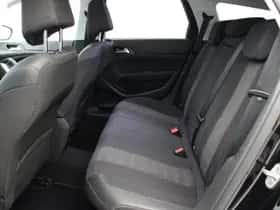 Peugeot 308 (2021) thumbnail 10