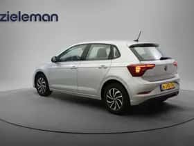Volkswagen Polo (2021) thumbnail 2