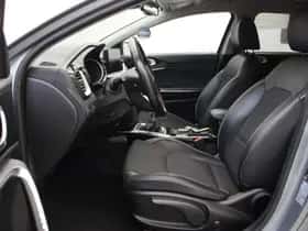 Kia Ceed (2019) thumbnail 7
