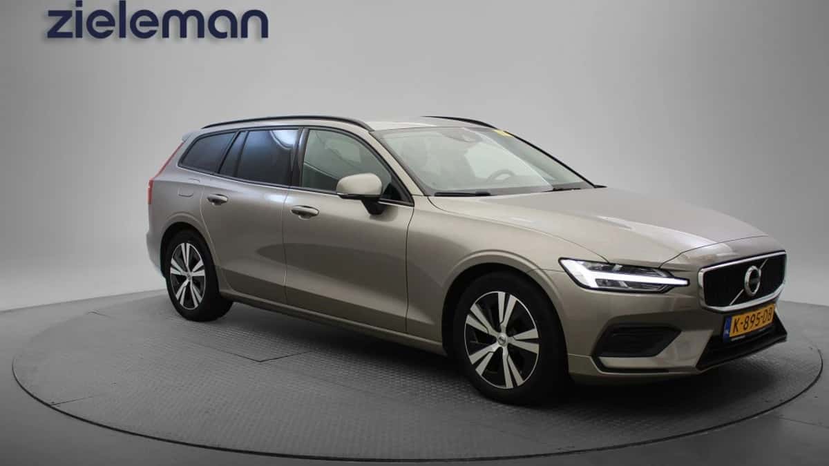Volvo V60 (2020) — foto 1