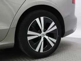 Volvo V60 (2020) thumbnail 30