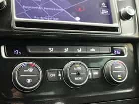 Volkswagen Golf (2015) thumbnail 6