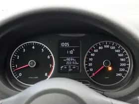 Volkswagen Polo (2014) thumbnail 16