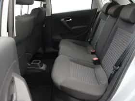 Volkswagen Polo (2014) thumbnail 7