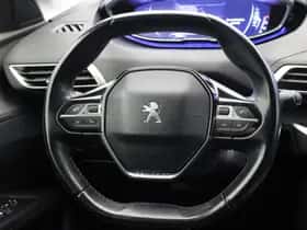 Peugeot 3008 (2017) thumbnail 19