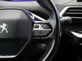 Peugeot 3008 (2017) thumbnail 21