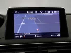 Peugeot 3008 (2017) thumbnail 22