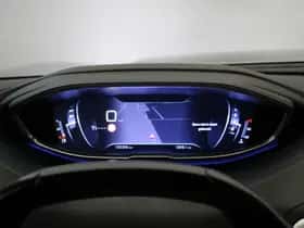 Peugeot 3008 (2017) thumbnail 25
