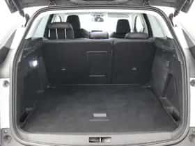 Peugeot 3008 (2017) thumbnail 10