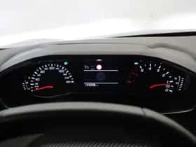 Peugeot 208 (2022) thumbnail 21