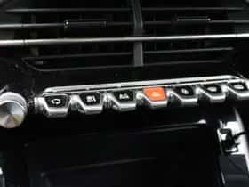 Peugeot 208 (2022) thumbnail 28