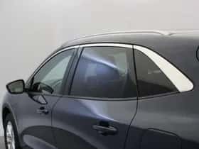 Ford Kuga (2021) thumbnail 32