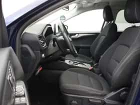 Ford Kuga (2021) thumbnail 6