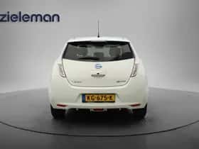 Nissan Leaf (2016) thumbnail 18