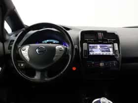 Nissan Leaf (2016) thumbnail 3