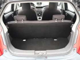 Suzuki Alto (2011) thumbnail 7