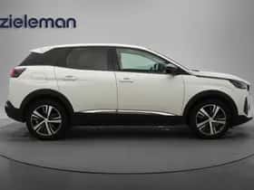 Peugeot 3008 (2022) thumbnail 14