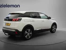 Peugeot 3008 (2022) thumbnail 15